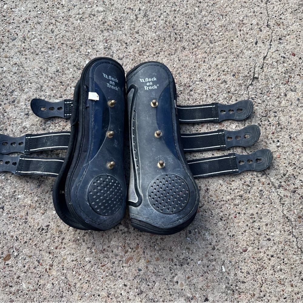 Black on Track Exercise Boots, Full size